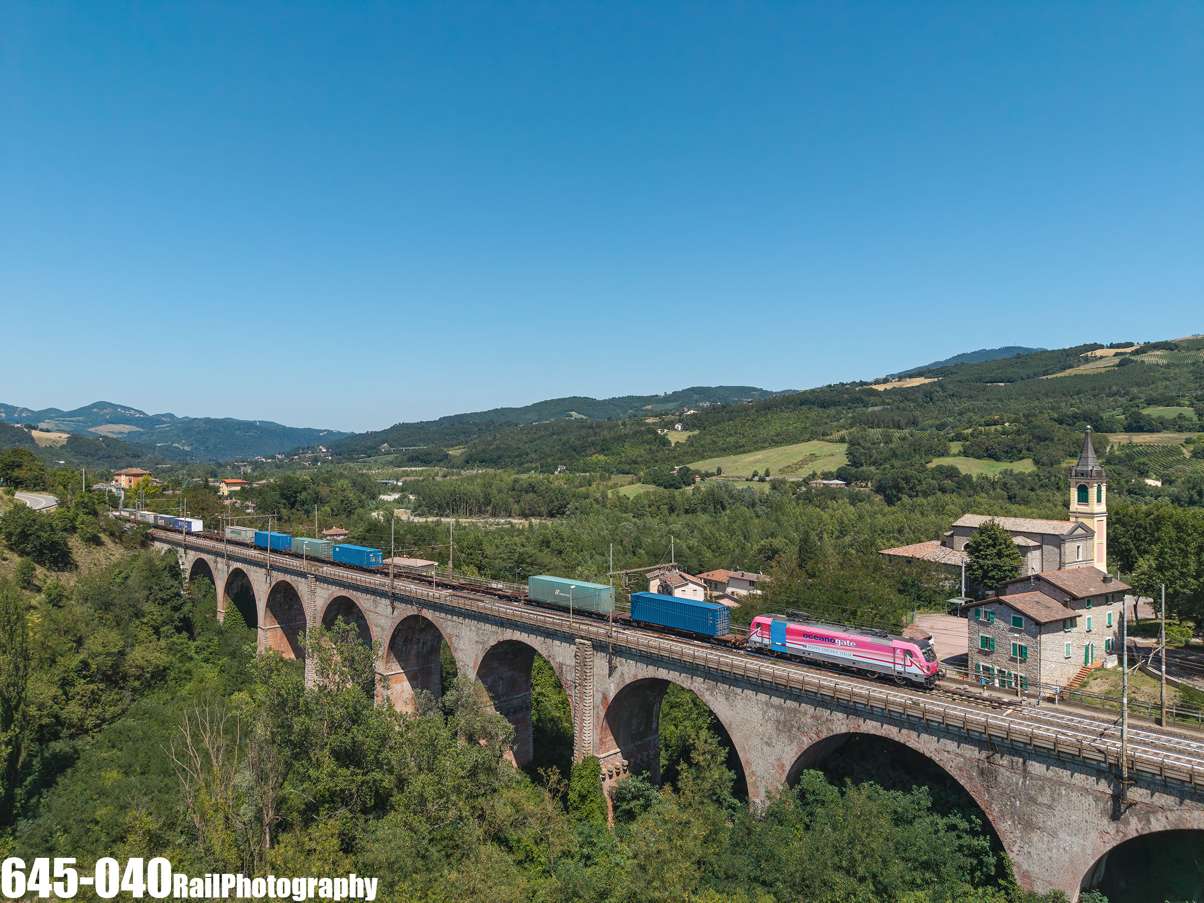 Clicca per immagine full size